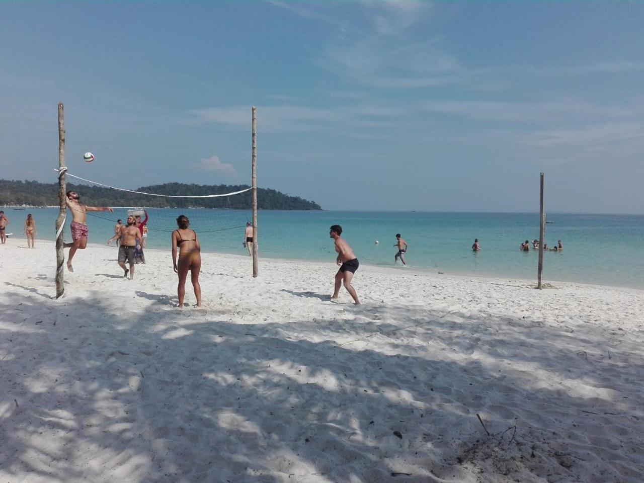 Sandbank Restaurant & Camping Koh Rong Kaoh Touch Экстерьер фото