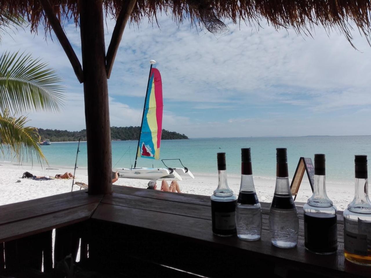 Sandbank Restaurant & Camping Koh Rong Kaoh Touch Экстерьер фото