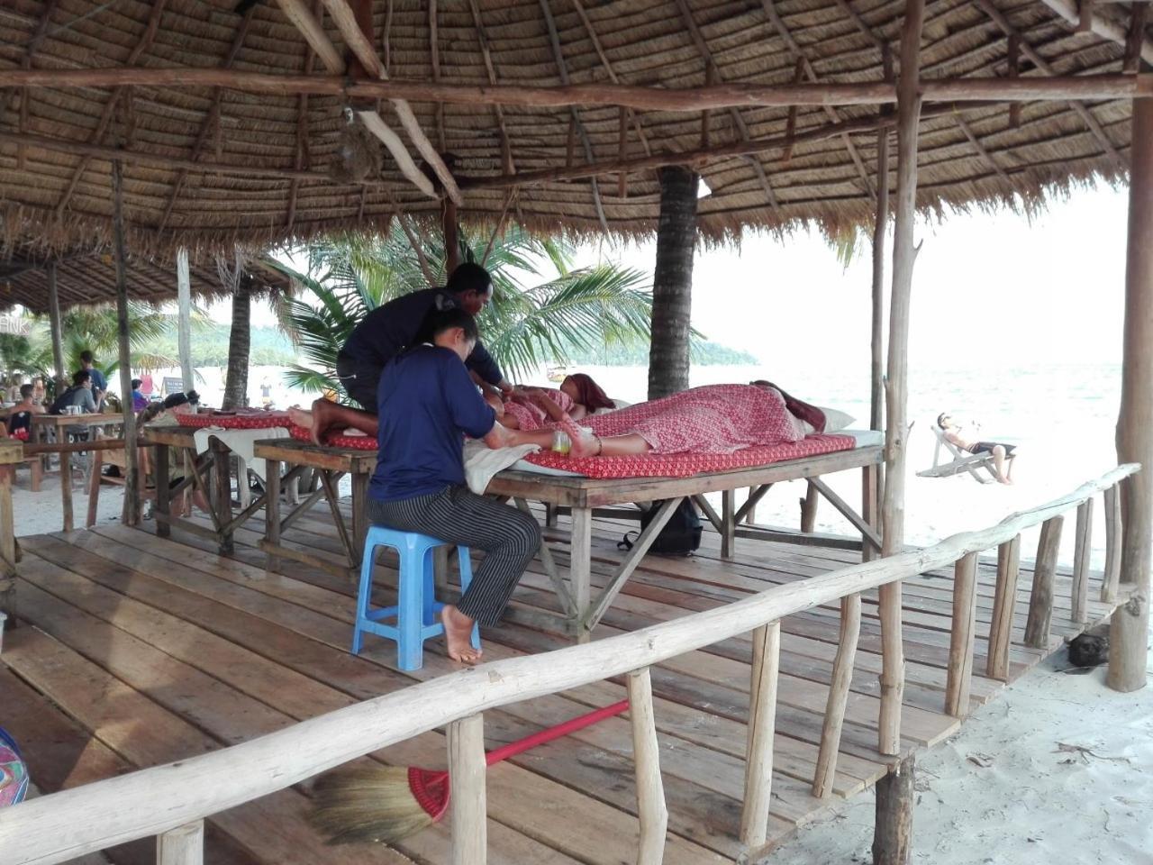 Sandbank Restaurant & Camping Koh Rong Kaoh Touch Экстерьер фото